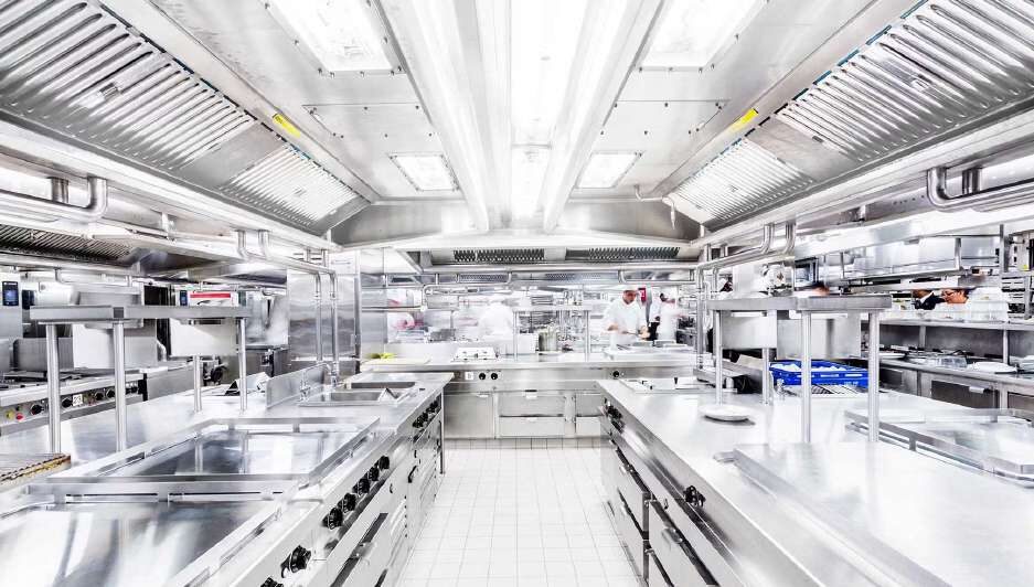 Marine and offshore catering management